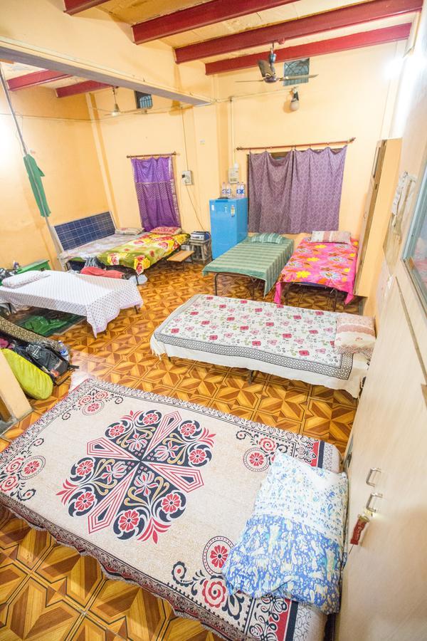Somit Paying Guest House Varanasi Exterior foto